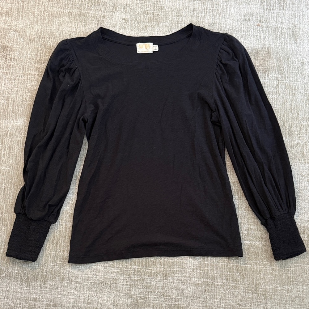 Black Puff-Sleeve Long Sleeve Tee